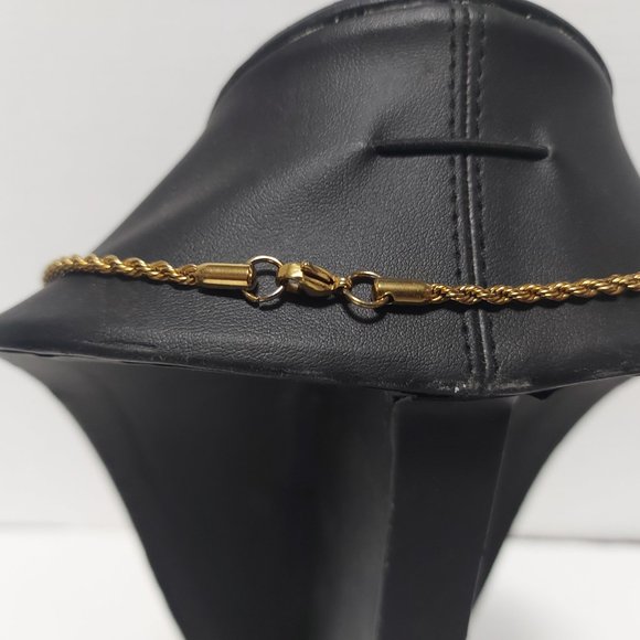 20” Gold Tennis Rope with “B” Initial Iced Out Pendant - Picture 4 of 4